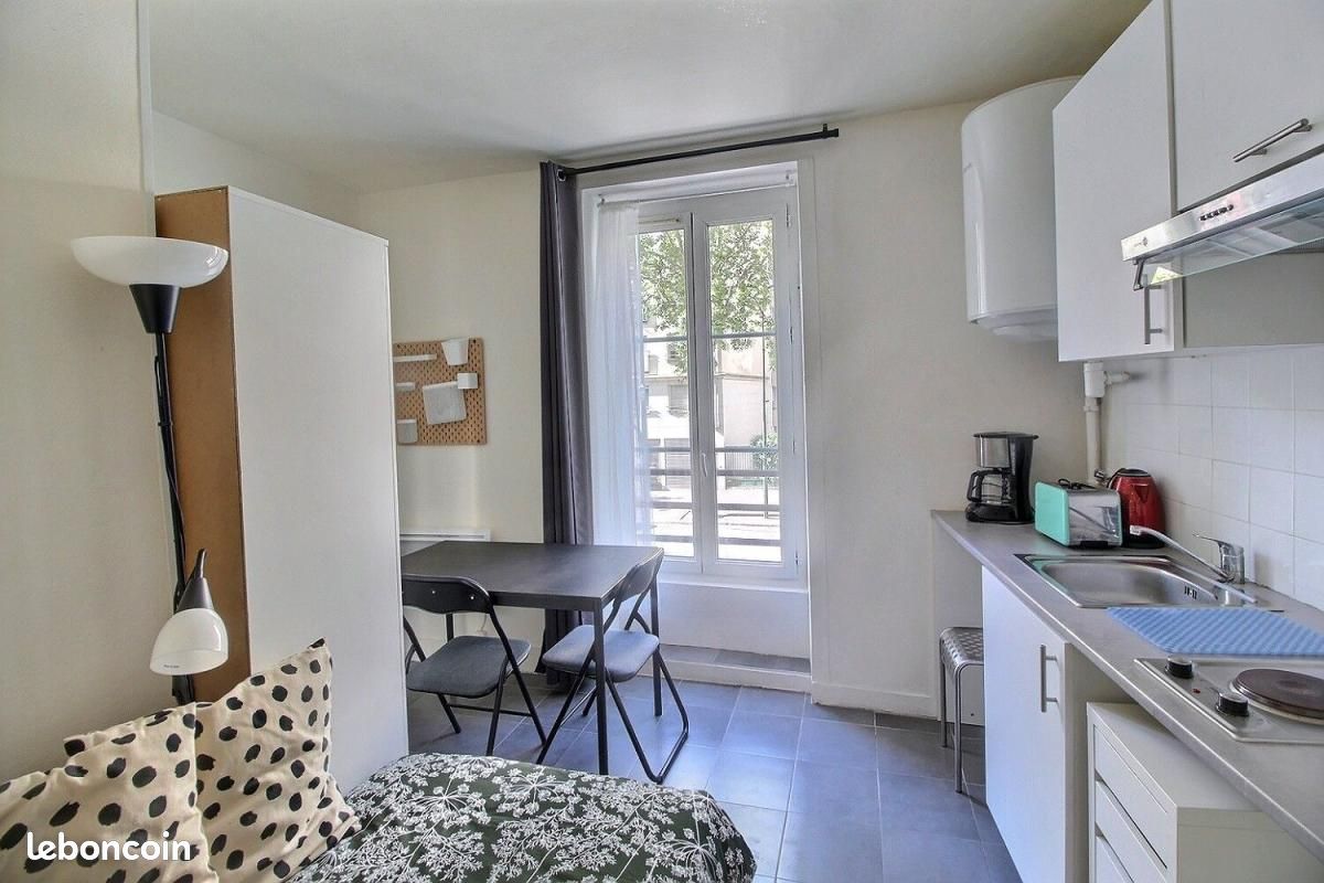 Appartement 1 pièce 15 m² · à Clichy · 15 m² · 700 €/mois
