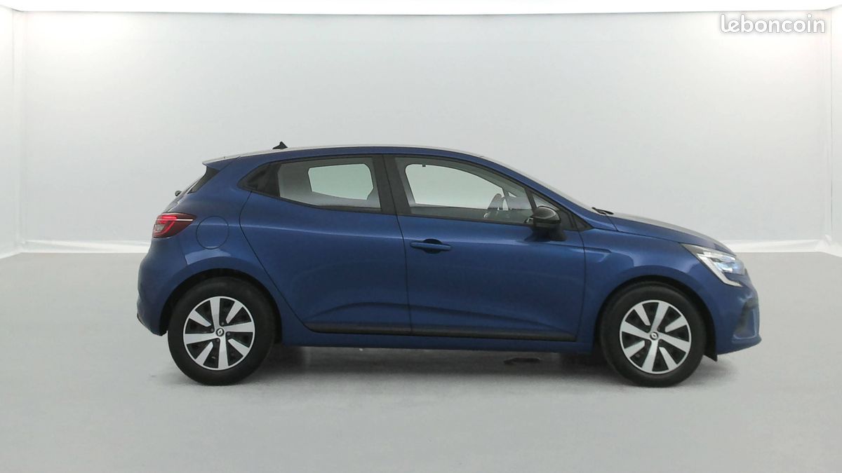 RENAULT Clio TCe 90 Equilibre (image 6)