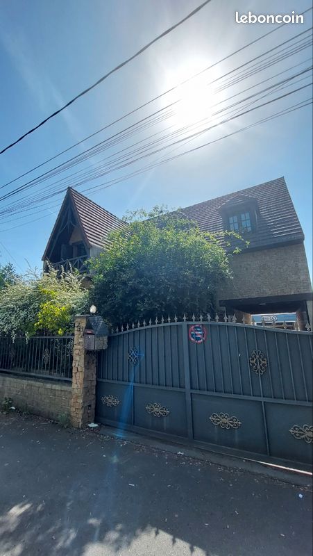 Maison 6 pièces 195 m² · à Tremblay-en-France · 195 m² · 570 000 €