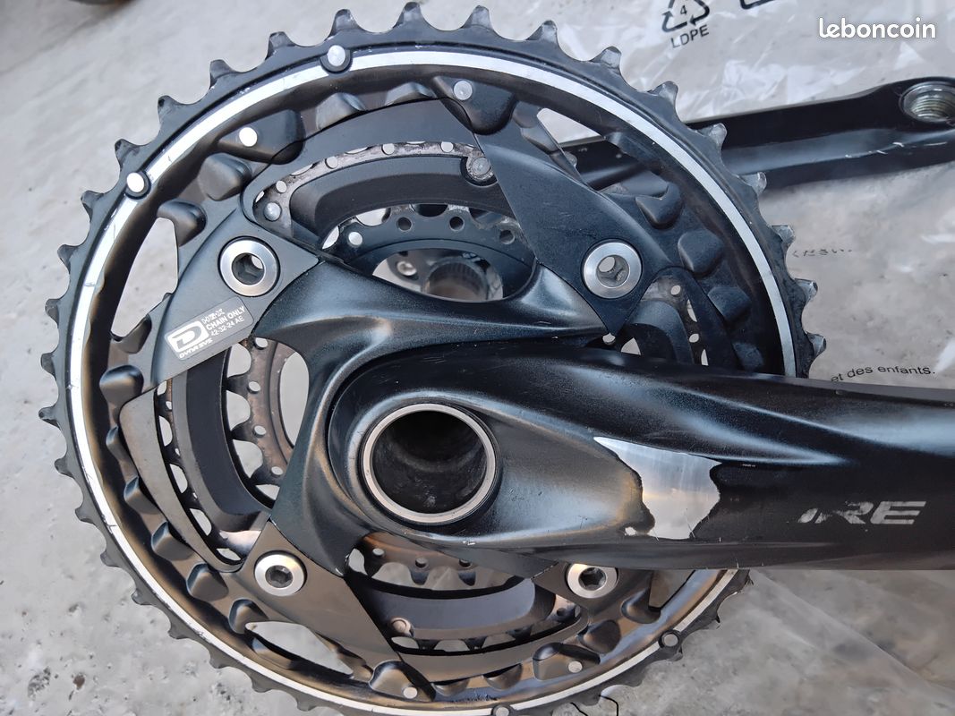 Boitier De Pédalier Shimano BB UN51 122 mm Bottom Bracket Vélo VTT