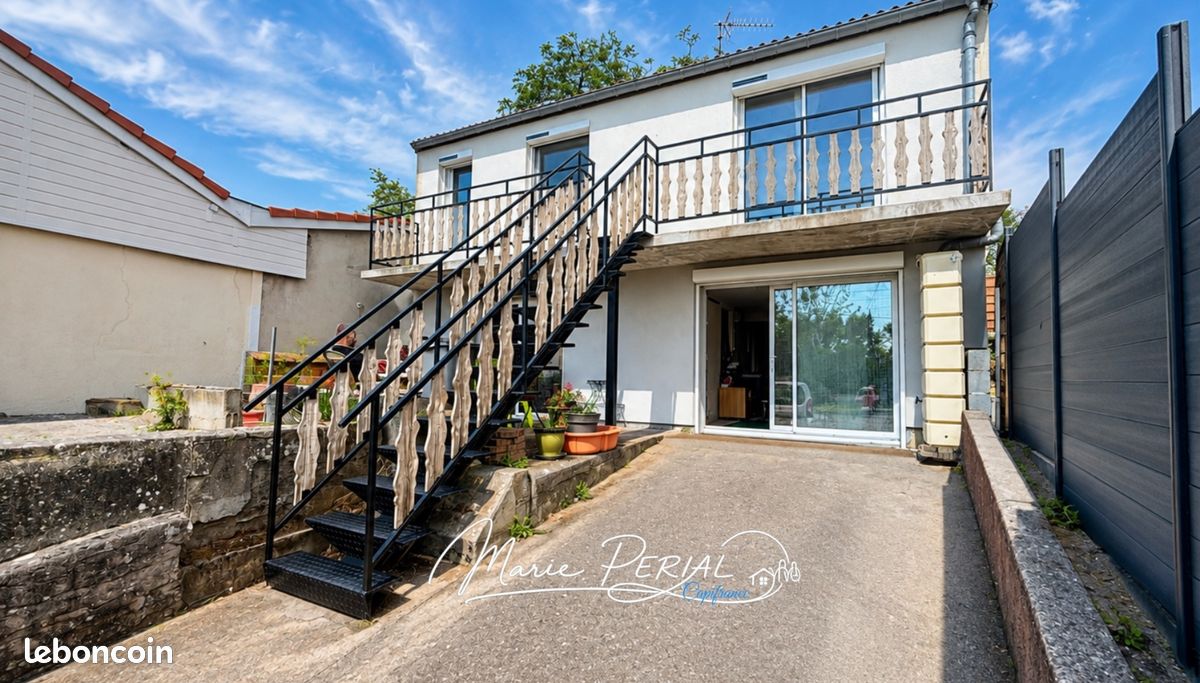 Maison 4 pièces 100 m² · à Pierreville · 100 m² · 160 000 €