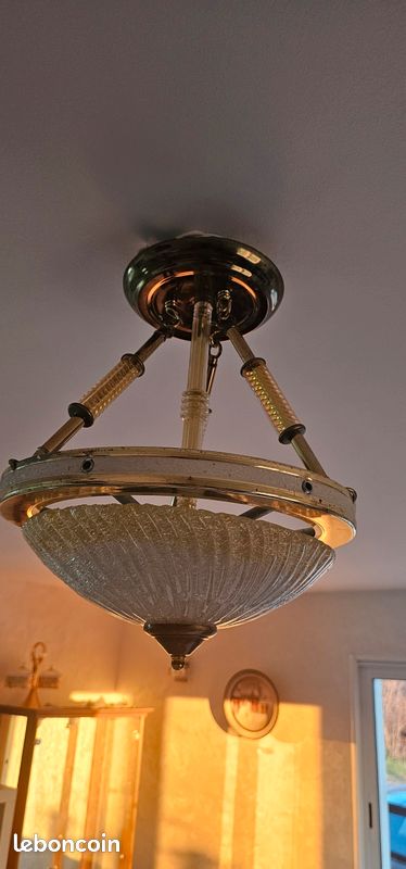 Lustre (image 2)