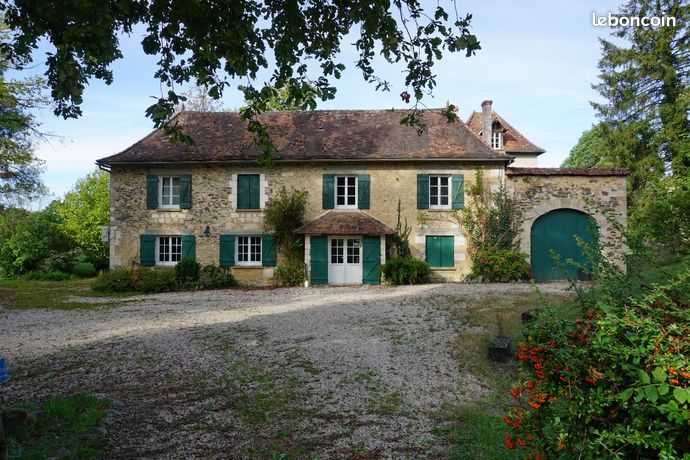 Manoir 12 pièces 395 m²