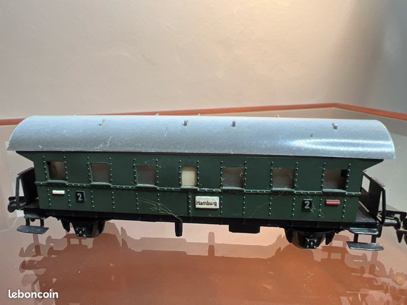 DEUX WAGONS PORTE-GRUMES SNCF Fleischmann HO. NEUFS, jamais roulé, jamais exposé EUR 62,00