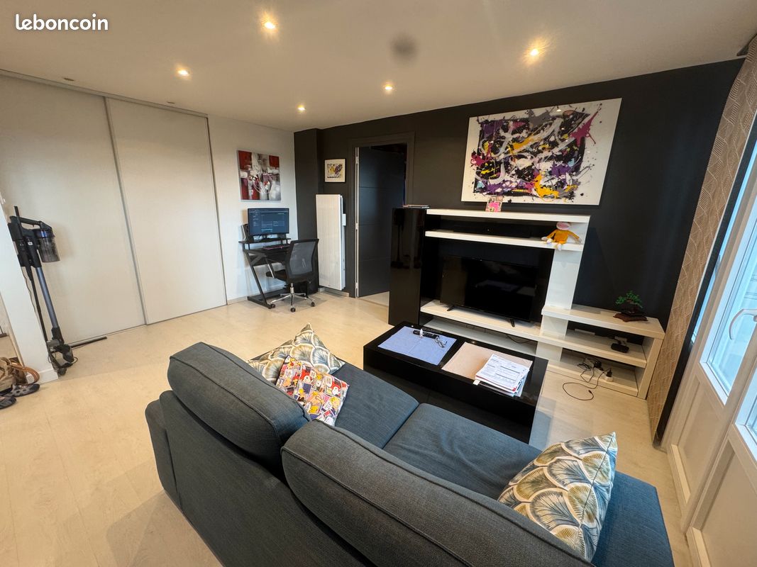 Appartement 2 pièces 37 m² · à Saint-Étienne · 37 m² · 535 €/mois