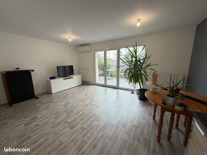 Appartement 3 pièces 63 m² · à Clermont-Ferrand · 63 m² · 895 €/mois