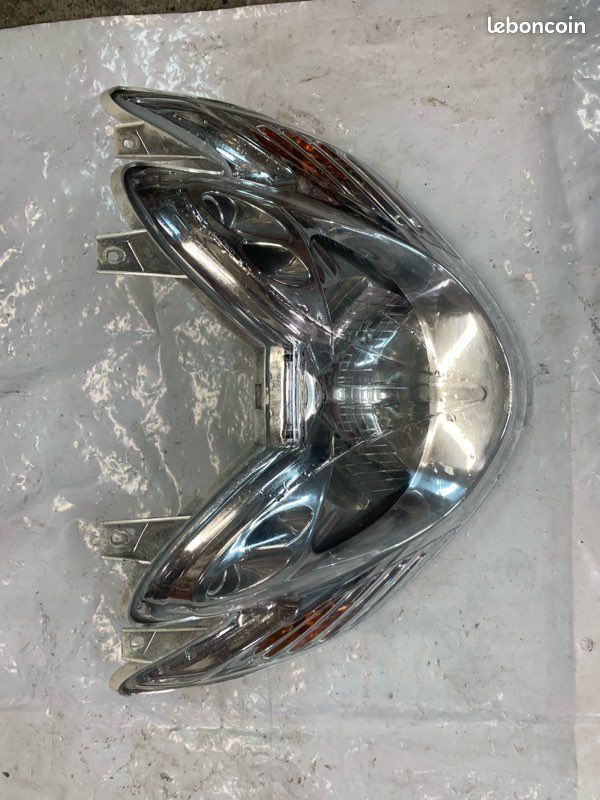 Phare Avant Avec LED Flèches Pour Yamaha 50 JOG (1988-1991) - Modèle TNT 201375 - Neuf