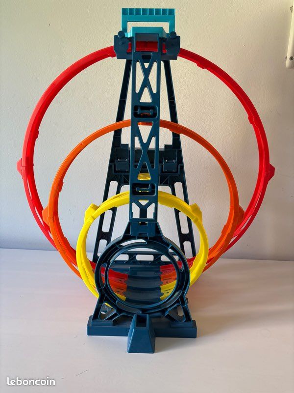 Hot wheels circuit (image 1)