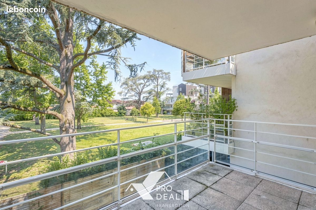 Appartement 4 pièces 84 m² · à Meyzieu · 84 m² · 275 000 €