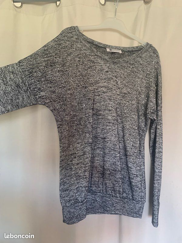 Tee shirt (image 2)