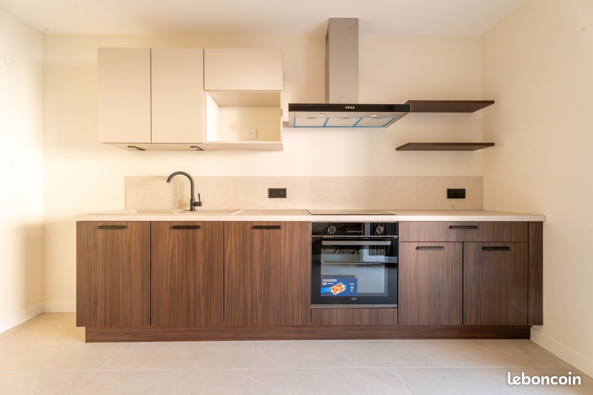 Appartement 3 pièces 70 m² · à Saint-Jean-de-Maurienne · 70 m² · 235 000 €