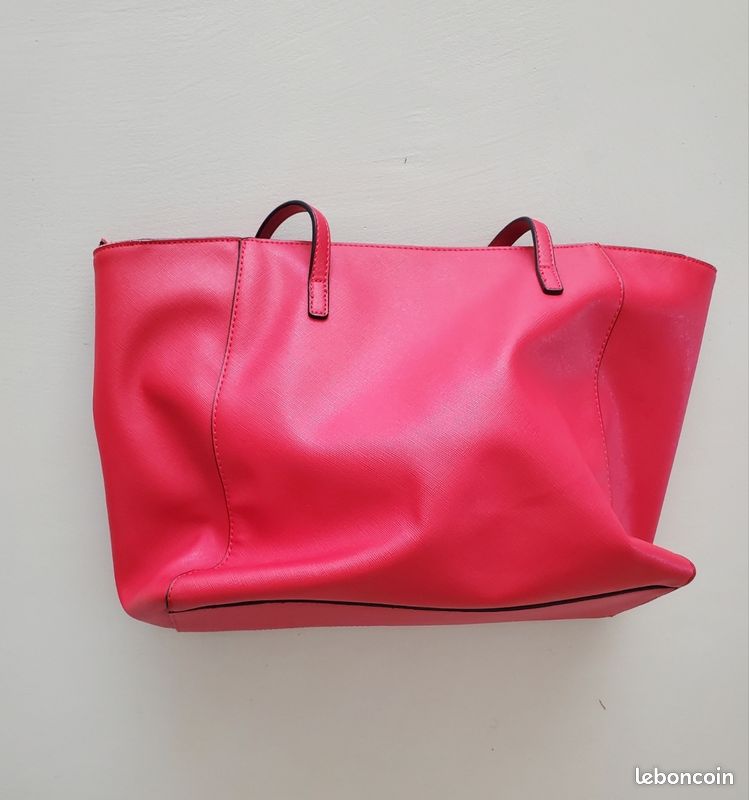 👜 Sac cabas GUESS rouge – intérieur léopard 🐆 (image 4)