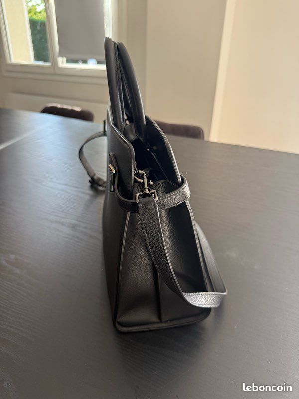 Grand sac à main emilie en cuir grainé noir Accessoires