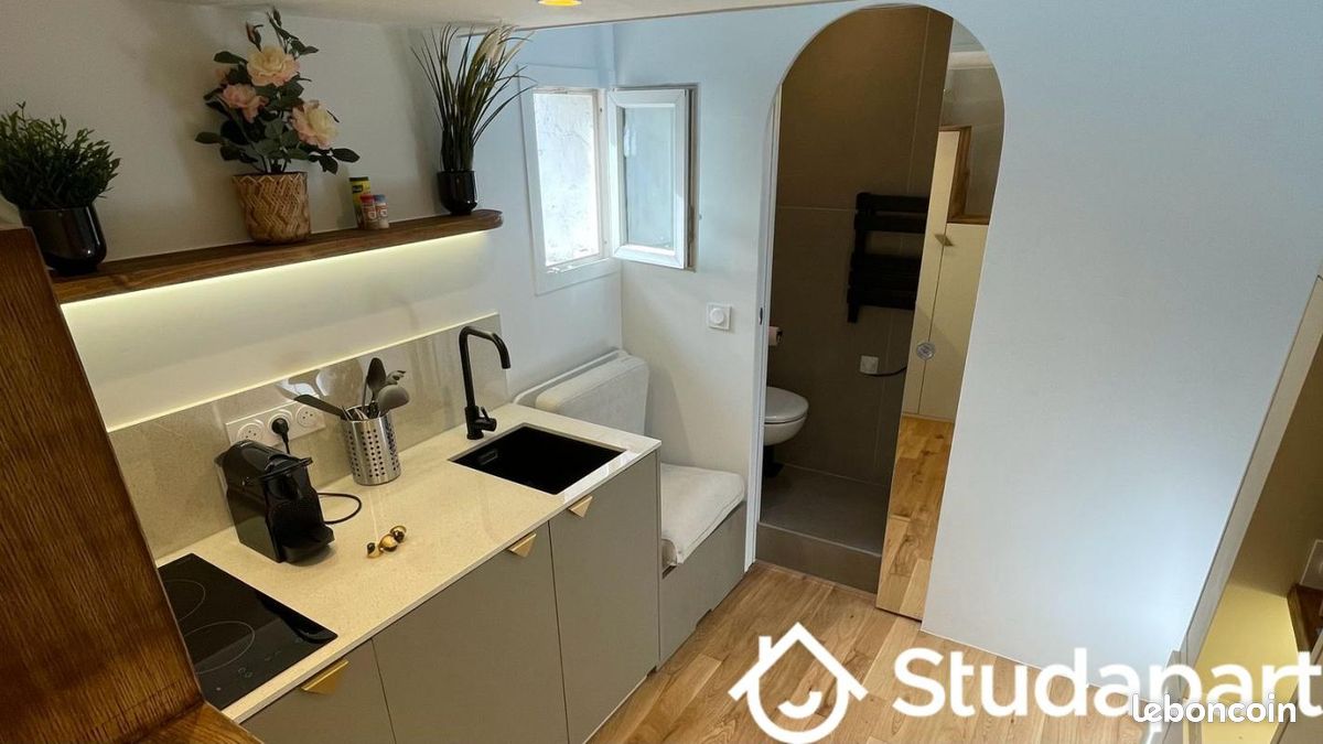 Appartement 1 pièce 9 m² · à Paris · 9 m² · 1 100 €/mois