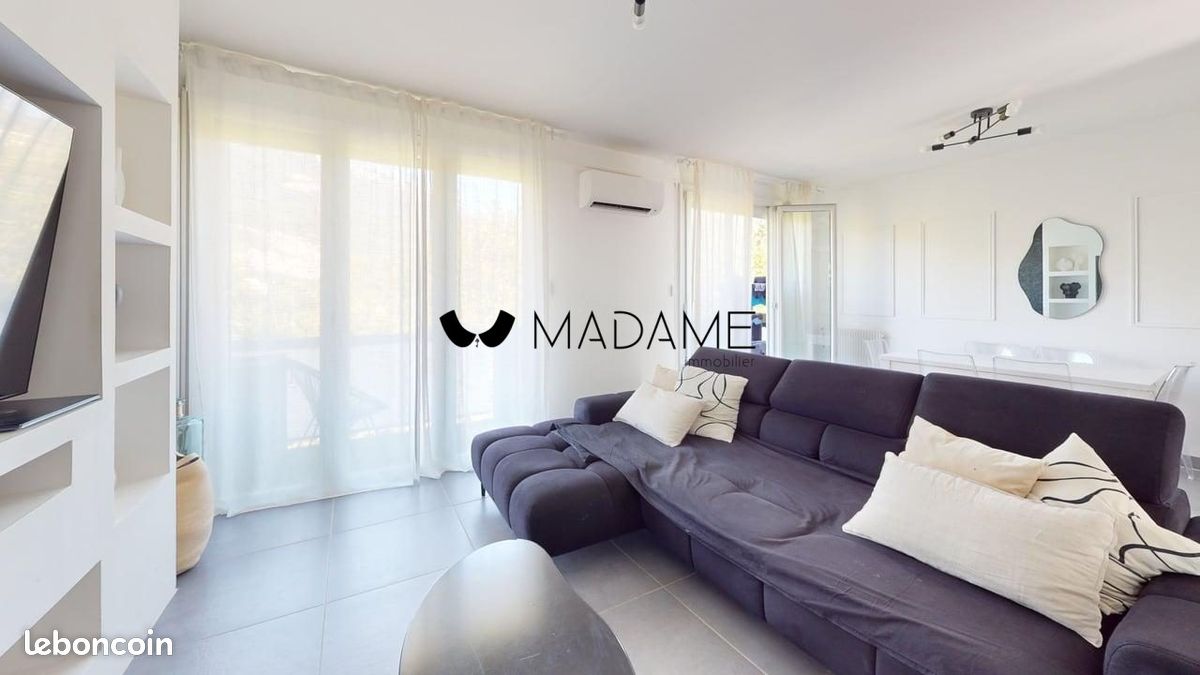 Appartement 4 pièces 72 m² · à Échirolles · 72 m² · 125 000 €