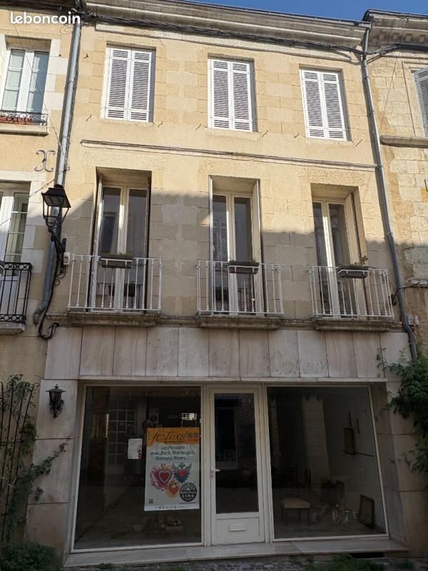 Local 210 m² (image 1)