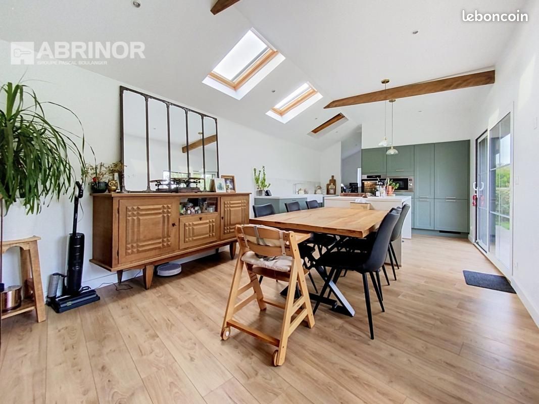 Maison 6 pièces 168 m² · à Templeuve-en-Pévèle · 168 m² · 435 000 €