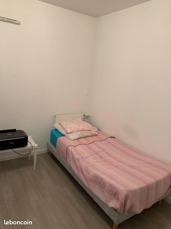 Collocation dans un appartement (image 2)