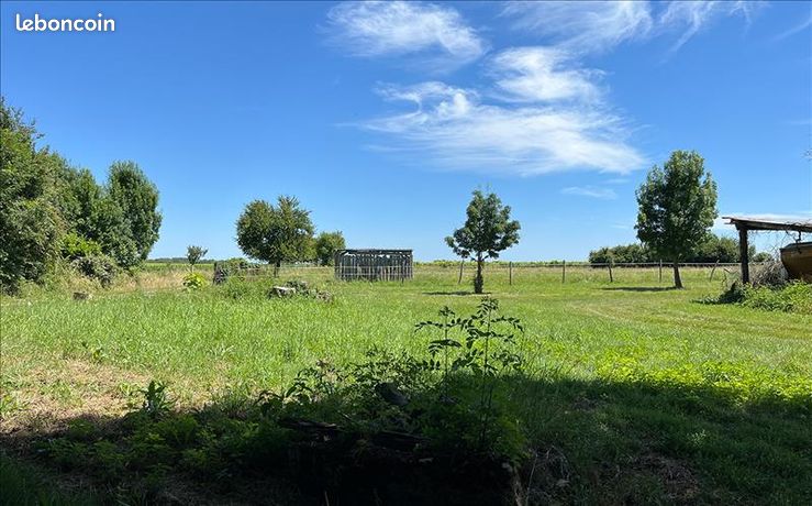 Terrain 2 003 m² Saint Quantin De Rancanne