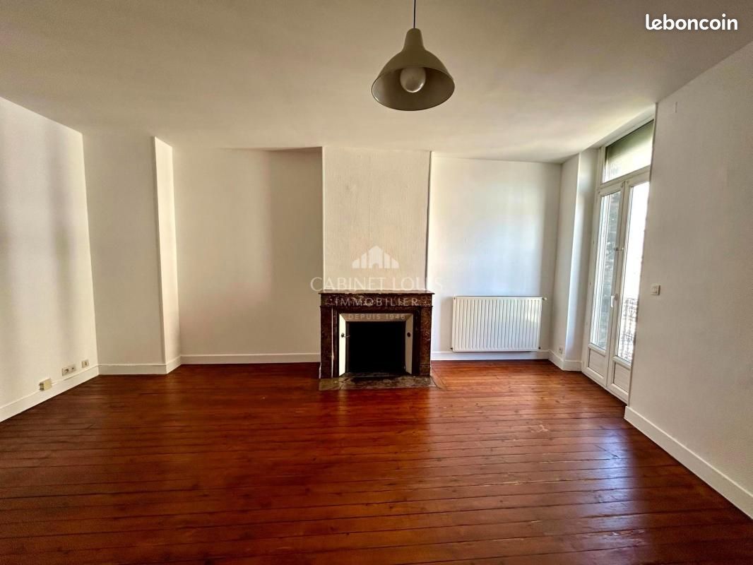 Appartement 4 pièces 73 m² · à Bordeaux · 73 m² · 1 050 €/mois