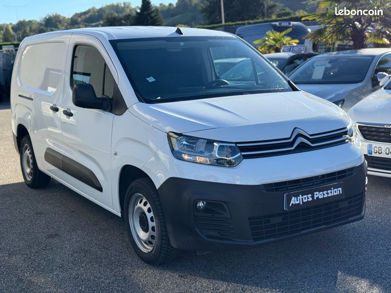 11 658 ht citroen berlingo van xl long 950kg bluehdi 100 s&s bvm5 club. 56 000kms. 1ere main (image 8)