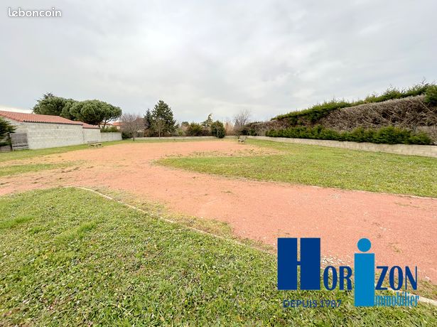 Terrain 1488 m² Sury-le-Comtal