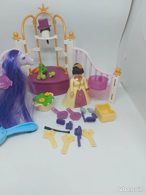 Playmobil Ecurie avec cheval à coiffer 6855 (image 4)