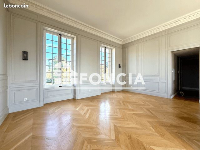 Appartement 4 pièces 104 m² · à Talence · 104 m² · 1 415 €/mois