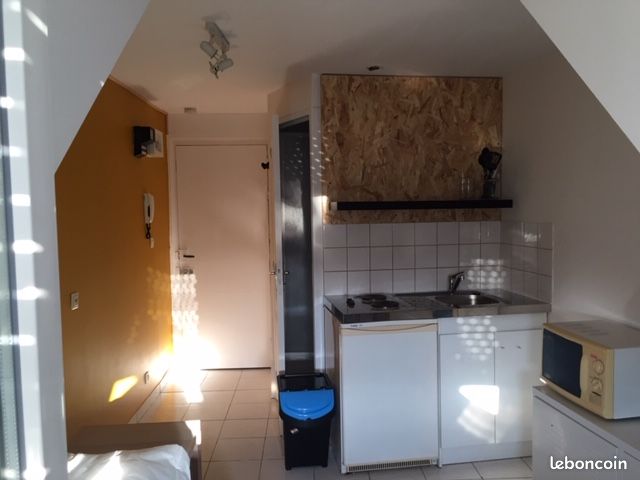 Appartement 1 pièce 12 m² · à Nantes · 12 m² · 400 €