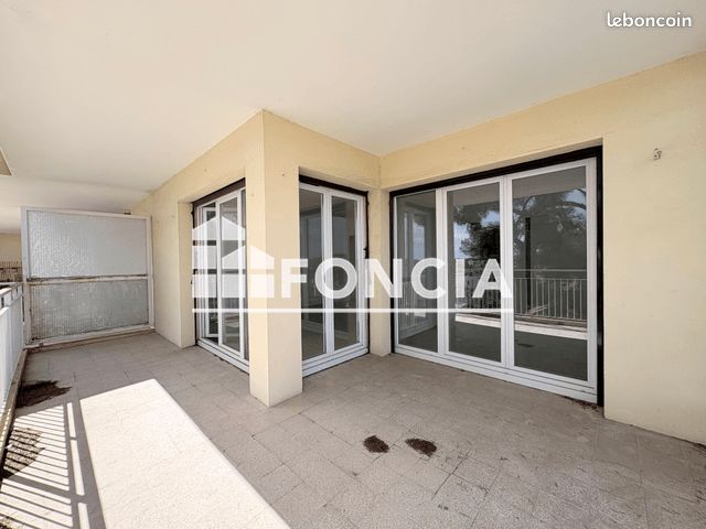 Appartement 3 pièces 57 m² · à Sanary-sur-Mer · 57 m² · 950 €/mois