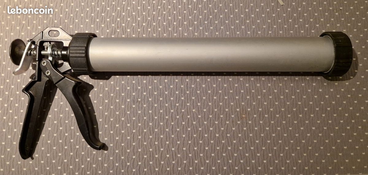 Pistolet pour colle et mastic (image 1)