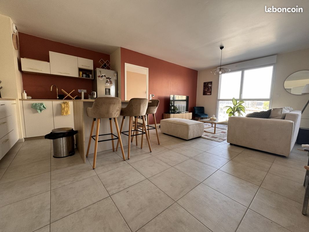 Appartement 4 pièces 86 m² · à Bordeaux · 86 m² · 640 €/mois