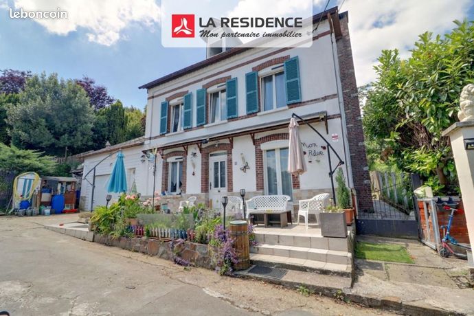 Maison 6 pièces 145 m²