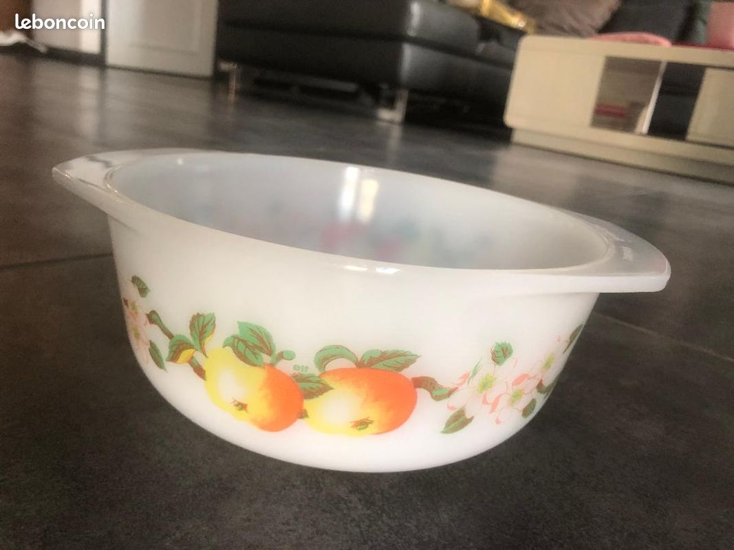 Arcopal Plat de Service Blanc Verre 24 cm Salade Fruit