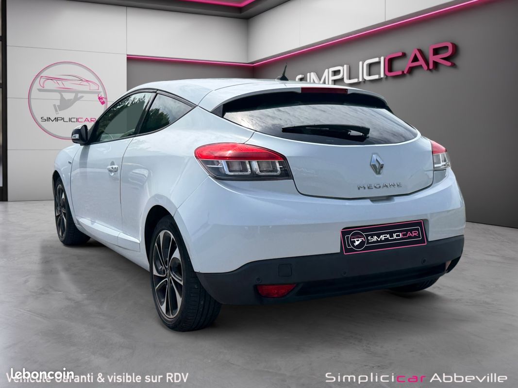 RENAULT MEGANE III COUPE TCE 130 BOSE 132Ch Garantie 12 mois (image 3)