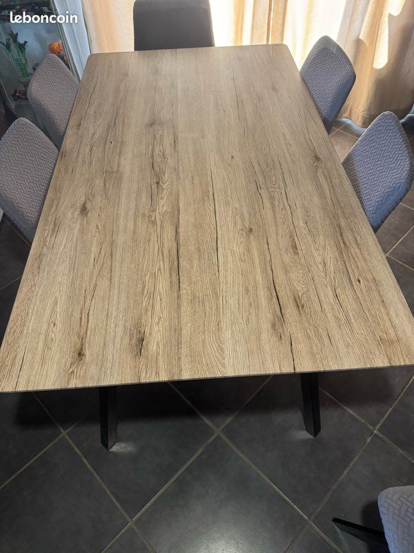 Table (image 1)