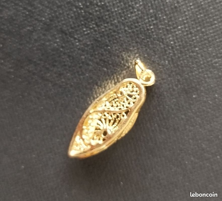 Pendentif Berbère En Forme De Babouche (chausson) - Argent Sterling Testé - Occasion