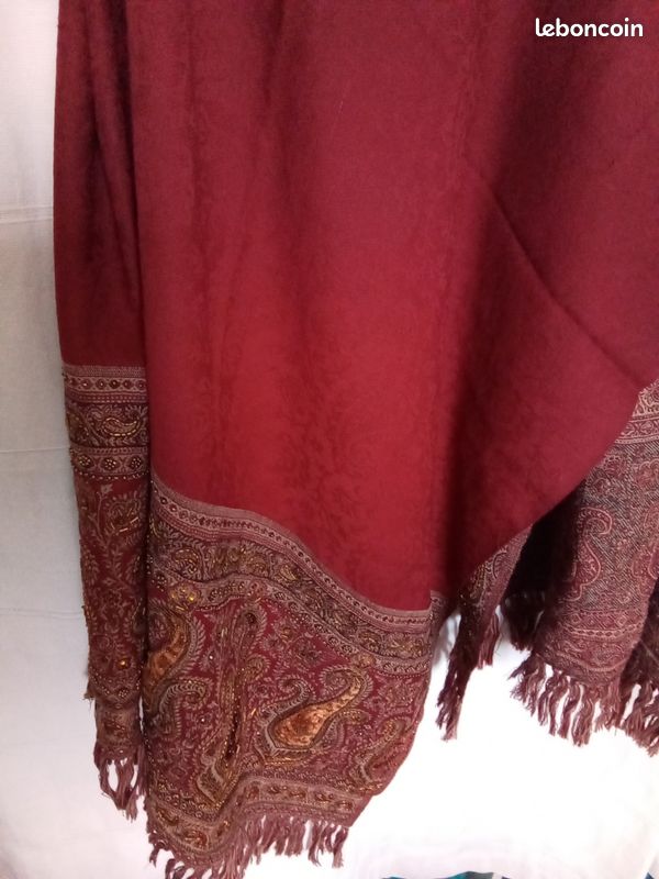 Grand Châle Brodé Bordeaux En Cachemire - Pashmina 200x70 Cm, Broderie Florale, Franges, Neuf Avec étiquettes