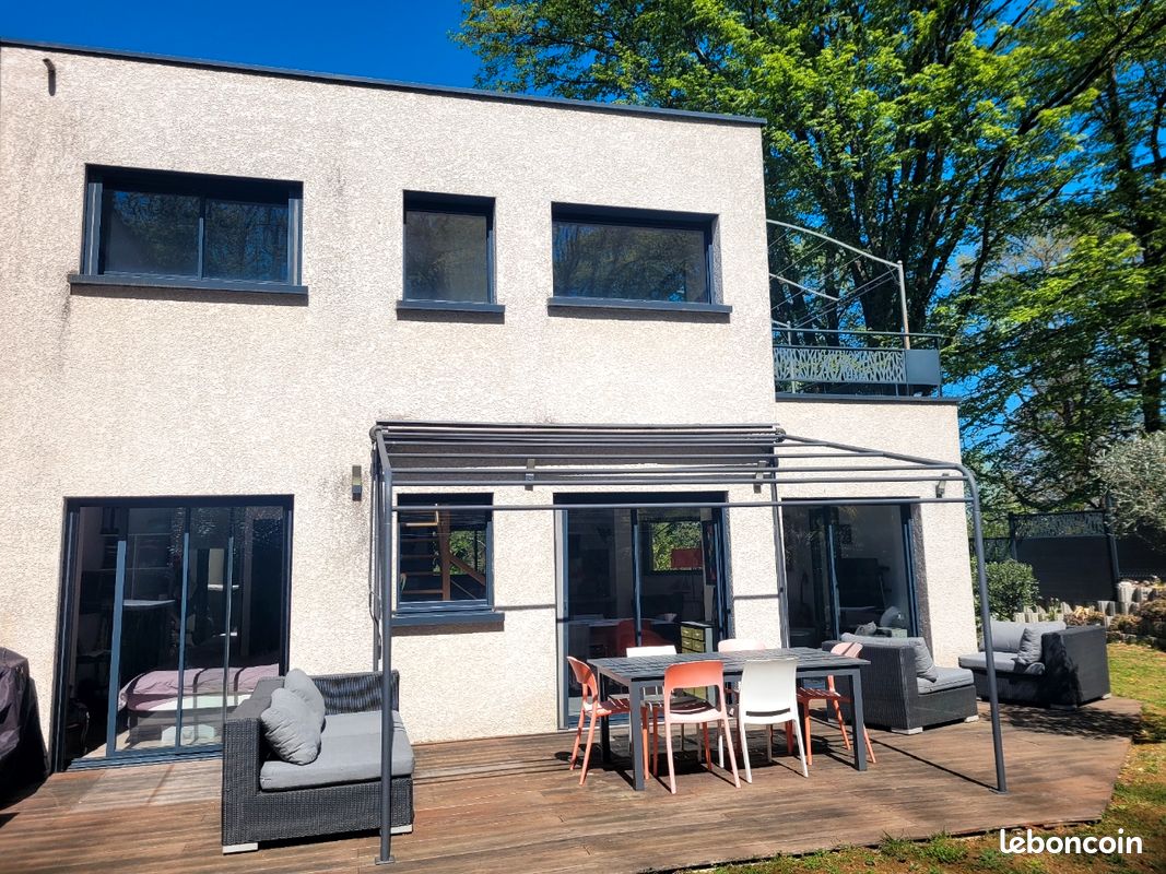 Maison 5 pièces 100 m² · à Aix-les-Bains · 100 m² · 590 000 €