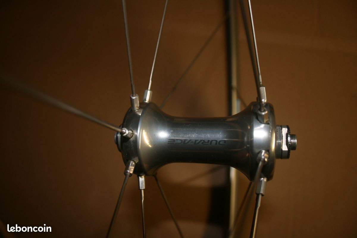 Paire de roues Dura-Ace WH-7801 carbone / cassette Dura-Ace - SHIMANO