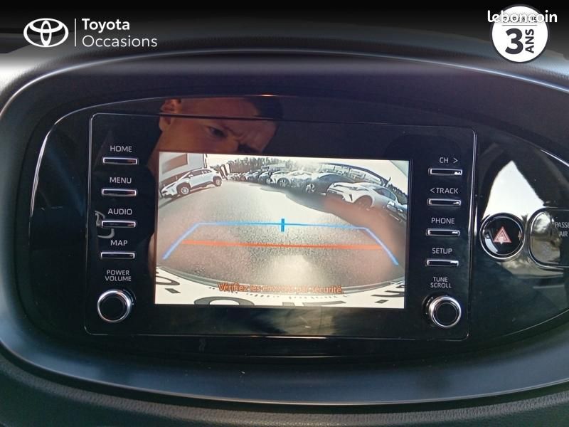 Toyota Aygo X 1.0 VVT-i 72ch Dynamic MY23 (image 4)