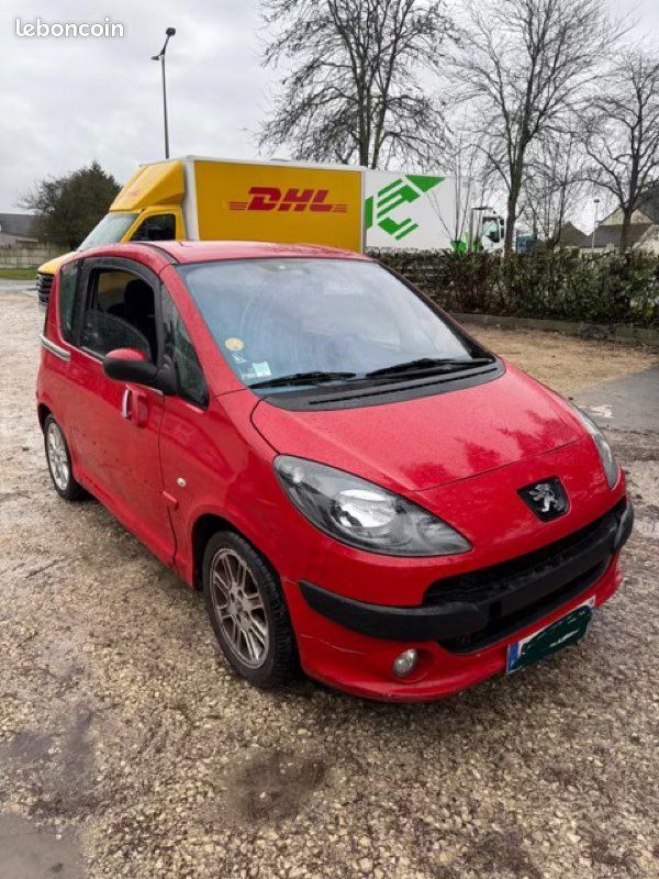Peugeot 1007 1.4hdi 68cv (image 1)