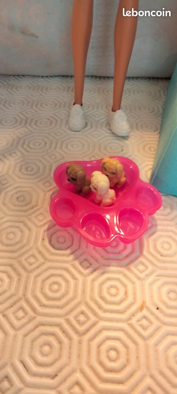 Barbie avec chien (image 2)