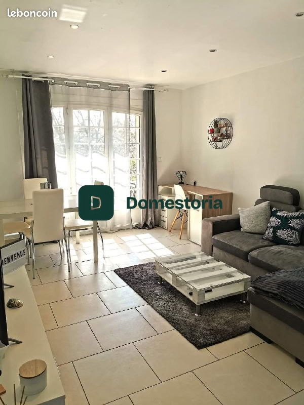 Appartement 2 pièces 47 m² · à Saint-Raphaël · 47 m² · 822 €