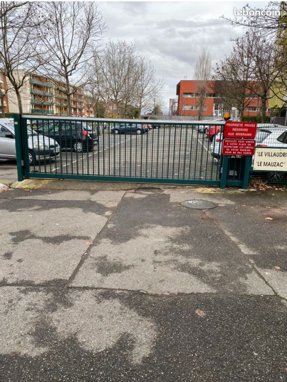 Parking Toulouse · 69 €/mois