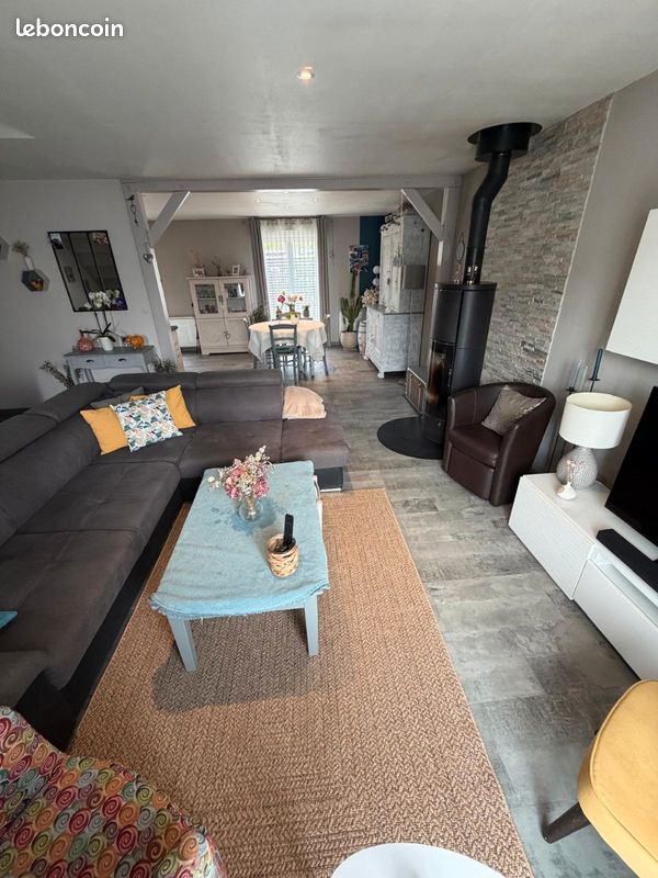 Maison 6 pièces 149 m² · à Yvré-l'Évêque · 149 m² · 310 000 €