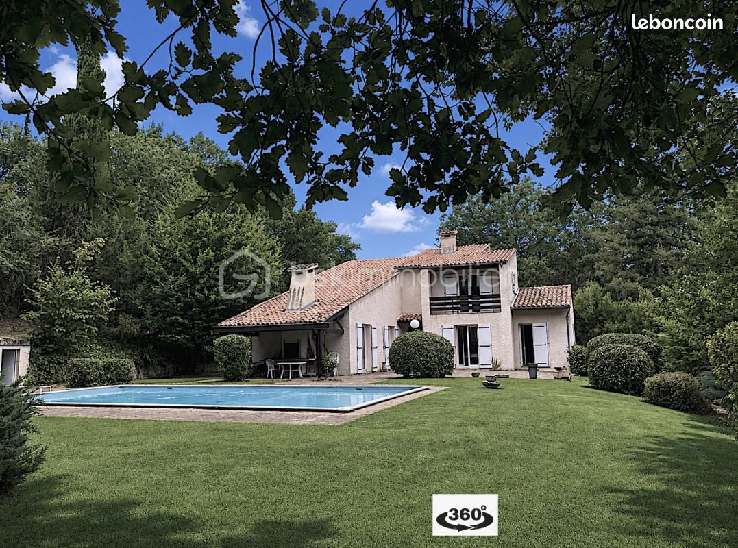 Maison 7 pièces 249 m² · à Graulhet · 249 m² · 395 000 €