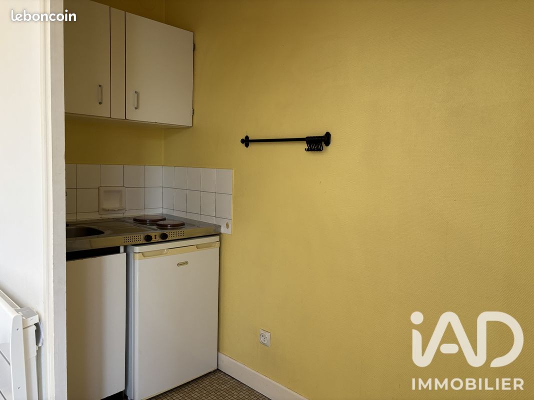 Studio 1 pièce 20 m² (image 8)