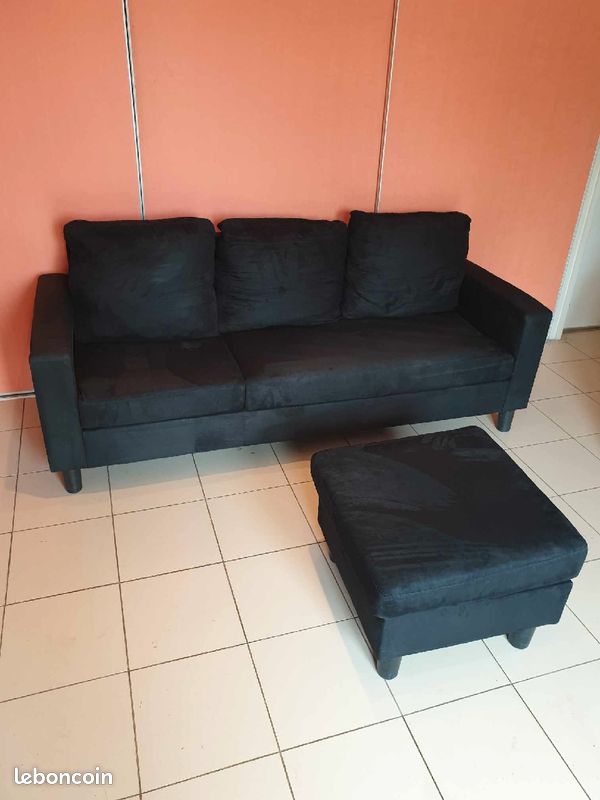 Canapé noir avec pouf (image 2)