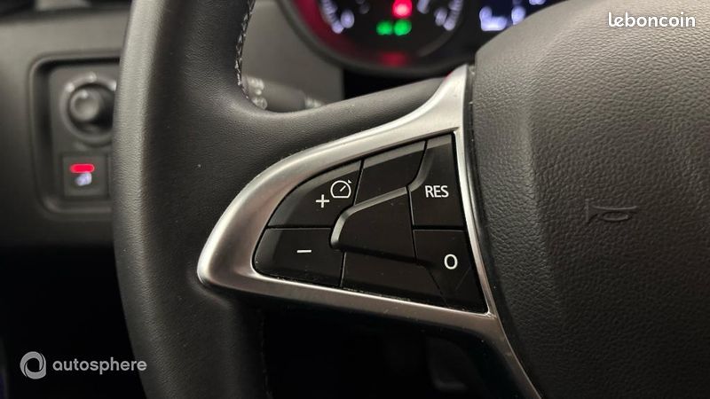 Dacia Duster 1.0 ECO-G 100ch 15 ans 4x2 - E6U (image 25)